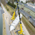 Offenbacher Industriepark - Beladung Schiff mit Gro&szlig;tanks